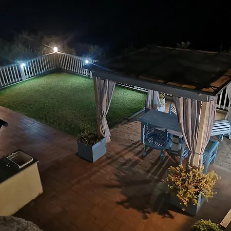 Nel Del Villaggio - Casetta Celeste