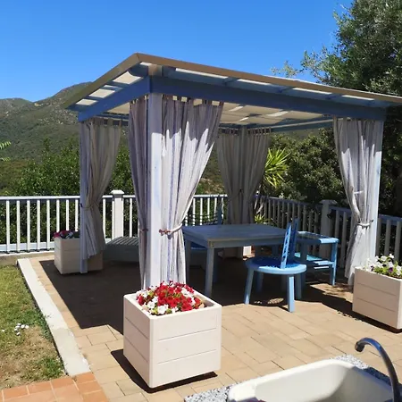 Nel Del Villaggio - Casetta Celeste Apartman